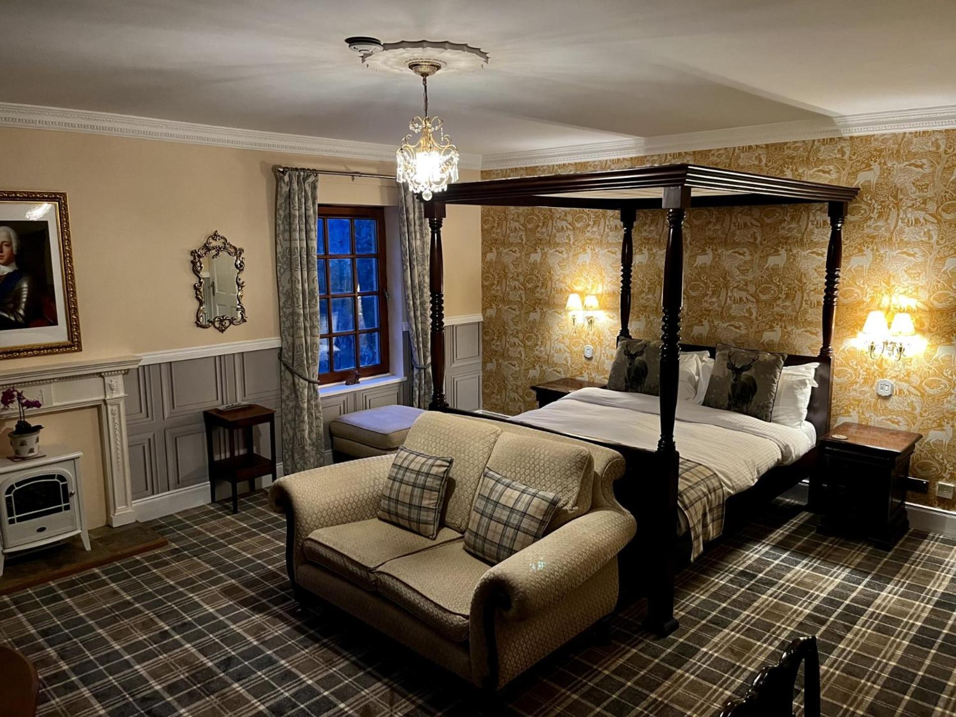 Highland Bear Lodge & Luxury Bear Huts Drumnadrochit Exterior foto