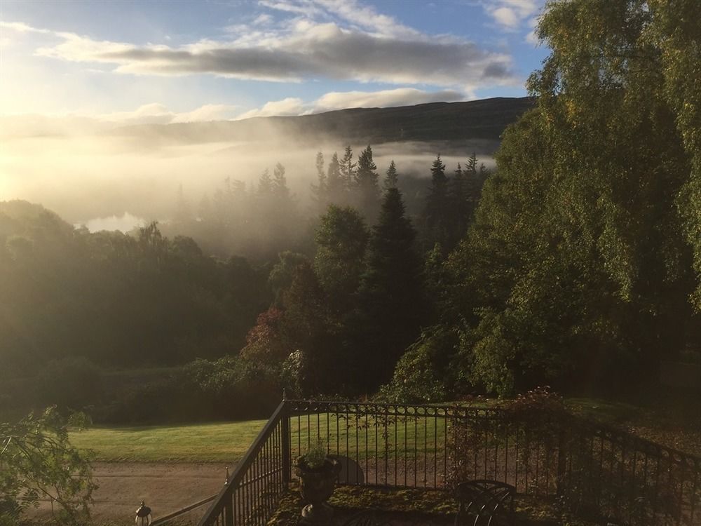 Highland Bear Lodge & Luxury Bear Huts Drumnadrochit Exterior foto