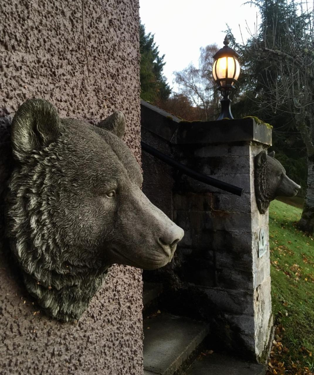 Highland Bear Lodge & Luxury Bear Huts Drumnadrochit Exterior foto