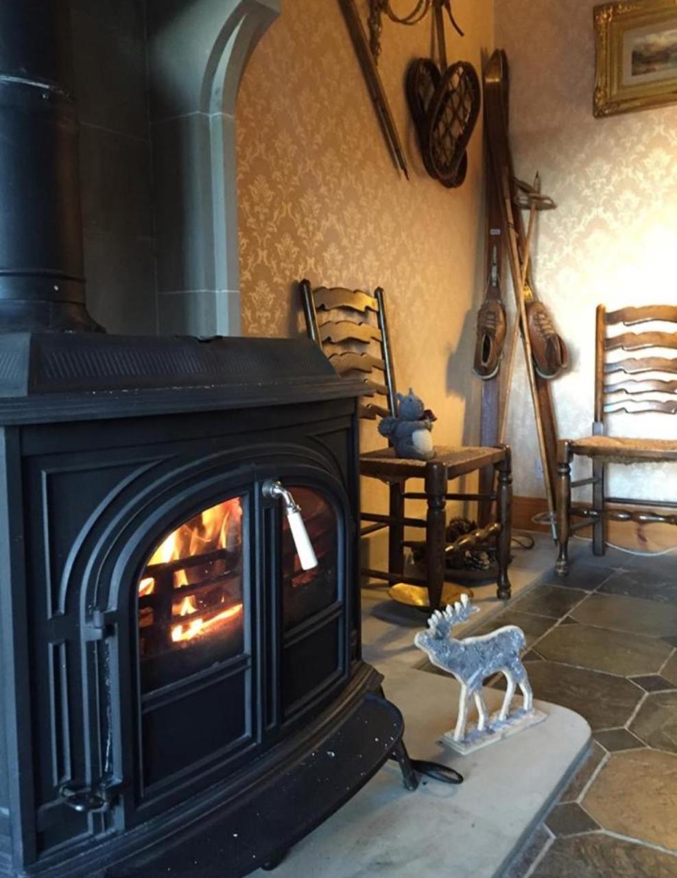 Highland Bear Lodge & Luxury Bear Huts Drumnadrochit Exterior foto